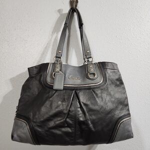 Coach Ashley Spectator Leather Carryall Tote bag in a two-tone Black Grey